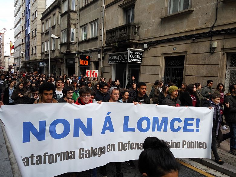 16 04 13 Manifestacionestudantil_Pontevedra_32.jpg